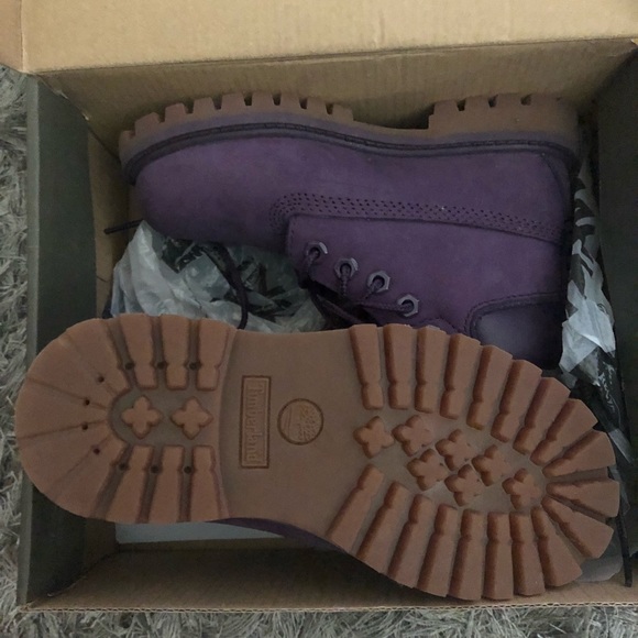 Boots - Picture 2 of 3